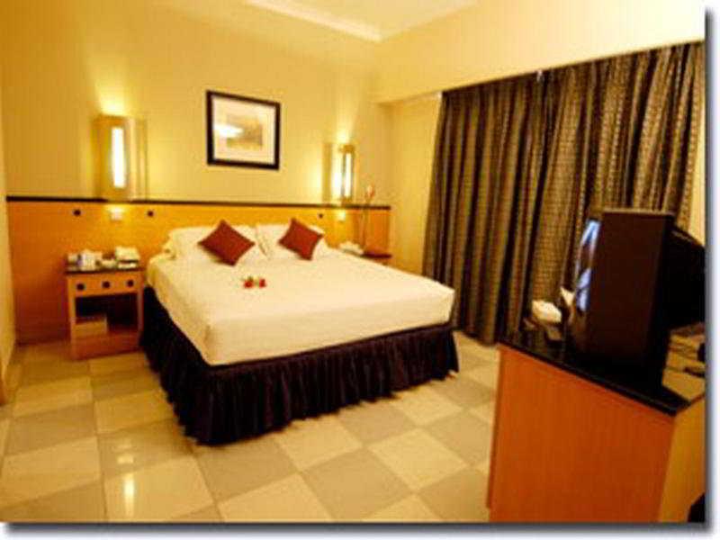 Baisan International Hotel Манама Номер фото