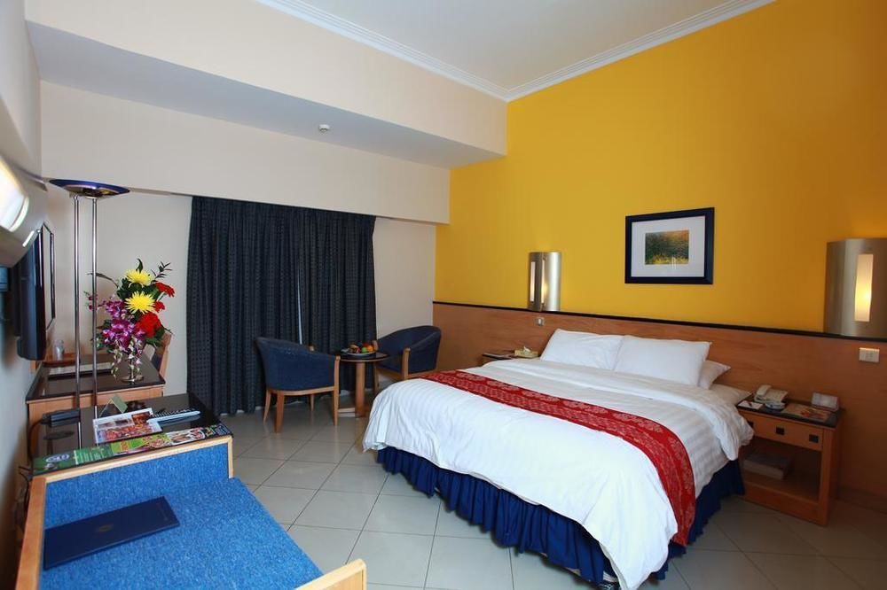 Baisan International Hotel Манама Экстерьер фото