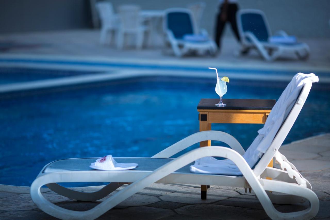 Baisan International Hotel Манама Экстерьер фото